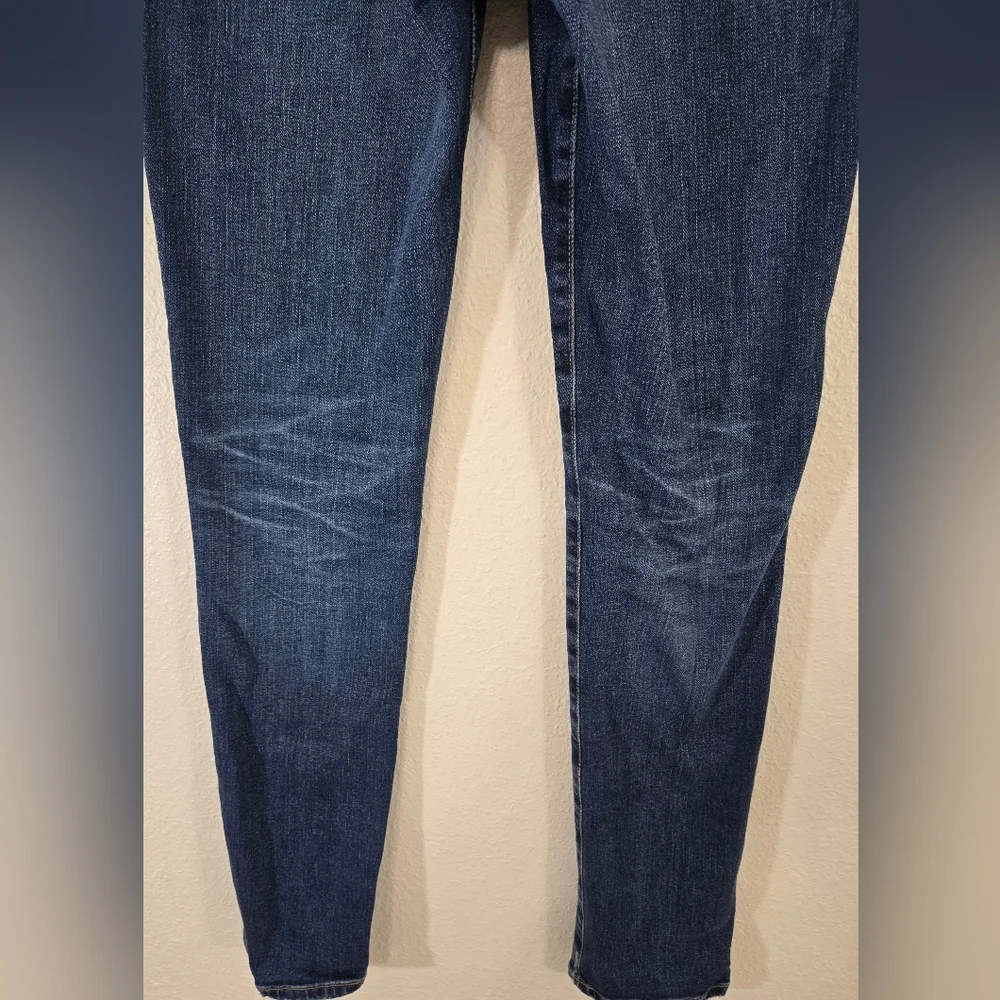 AG Prima Cigarette Leg Light Distressing Classic Preppy Festival, size 27R